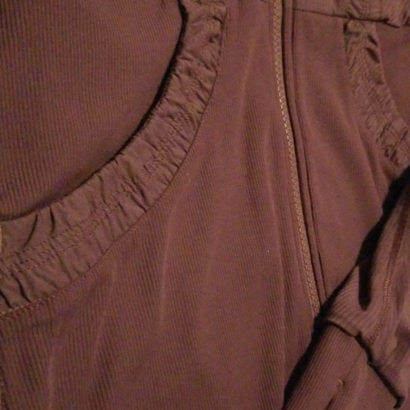 Reversible lululemon jacket - Picture 2 of 6